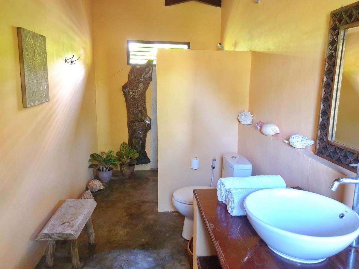 Waiara Village Guesthouse Maumere Exterior foto